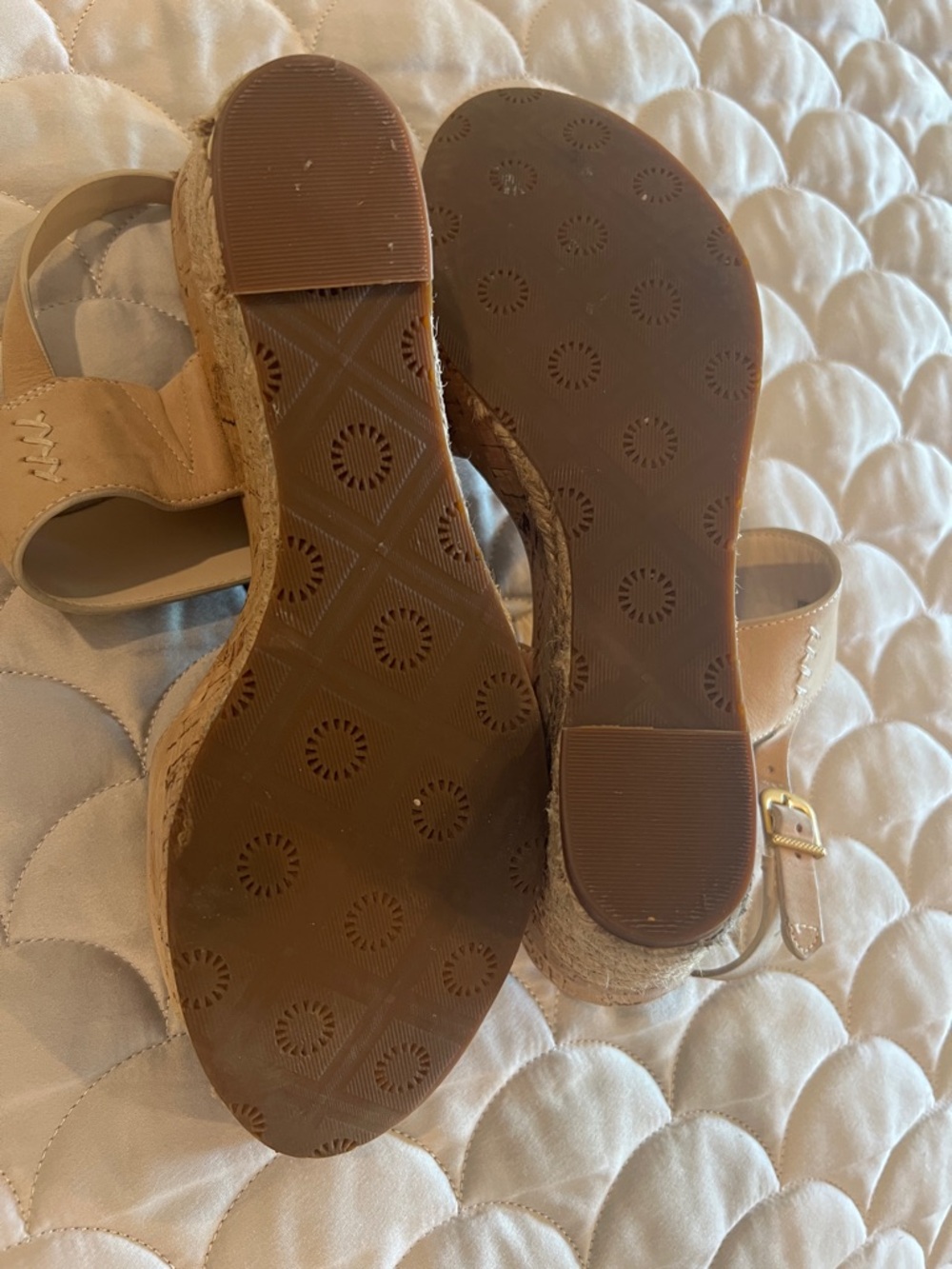 UGG W Elena Wedge Sandals in Chestnut Tan - Picture 4 of 4